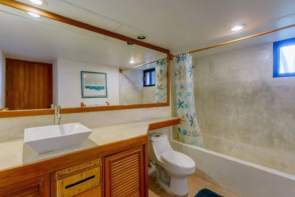 Front Beach 3 Bedroom Cozy Apartment 8 Guests Puerto Aventuras México