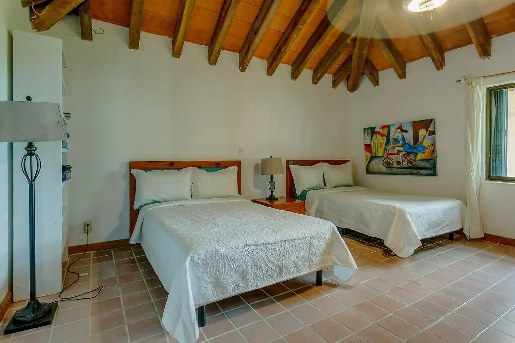 Front Beach 3 Bedroom Cozy Apartment 8 Guests Puerto Aventuras México