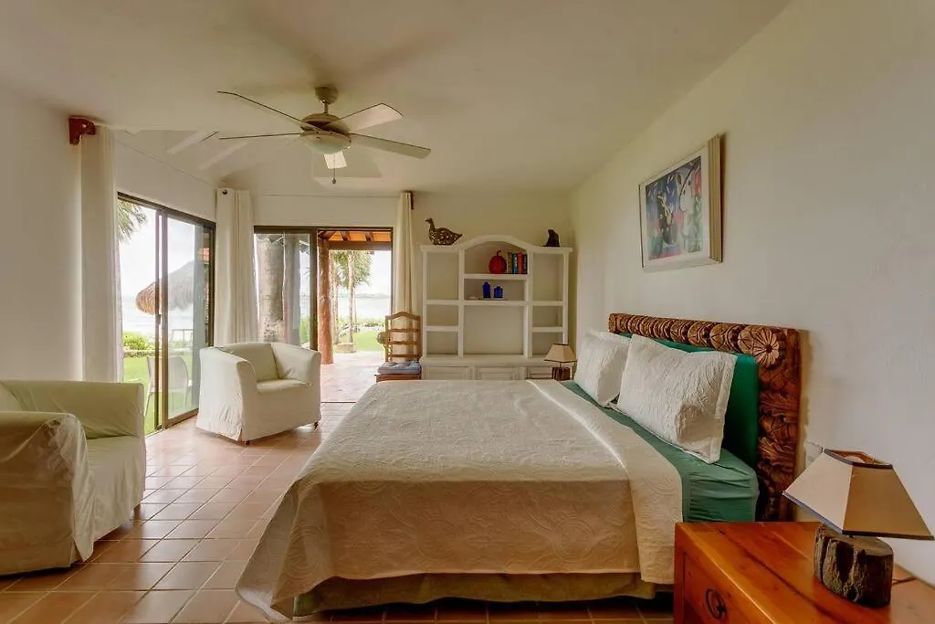 Front Beach 3 Bedroom Cozy Apartment 8 Guests 普托阿范特拉斯 0*,